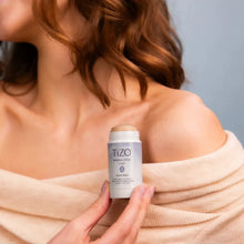 Charger l'image dans la galerie, TiZO® Mineral Stick Tinted
